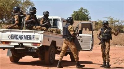 مقتل 32 شخصًا وإصابة 17 في هجوم مسلح شمال بوركينا فاسو