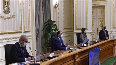 بالصور | مدبولي: توجيهات من الرئيس بتطوير 