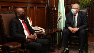 بالصور | القصير يبحث مع وزير الثروة الحيوانية السوداني سُبل التعاون 