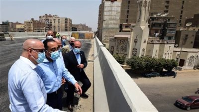 بالصور | مدبولي يختتم جولته بالجيزة بتفقد أعمال محور الفريق كمال عامر 