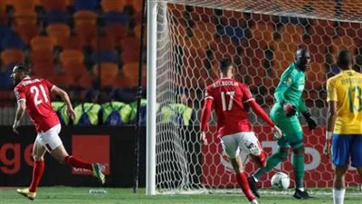 الأهلي يهزم صن داونز بثنائية في دوري الأبطال