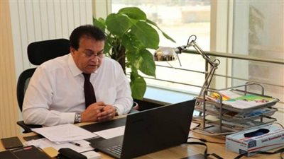 د. خالد عبدالغفار يستعرض تقريرًا حول منظومة المعاهد العالية الخاصة | إنفوجراف