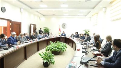 بالصور | د. خالد عبدالغفار يترأس الاجتماع الأول لتطوير منظومة الطلاب الوافدين