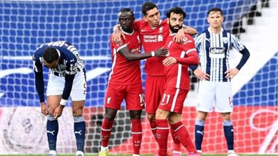 صلاح يسجل.. والتعادل الإيجابي يحسم نتيجة الشوط الأول بين ليفربول ووست بروميتش