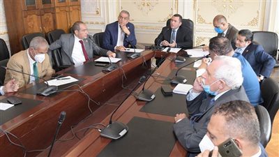  صناعة النواب تستدعي وزيري الاسكان والتنمية المحلية