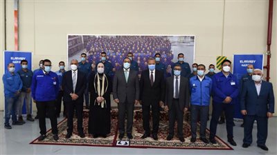 بالصور.. مدبولى ووزيرة الصناعة ومحافظ القليوبية يفتتحون المُجمّع الصناعي لإنتاج أجهزة الطهي