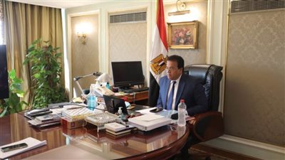 د خالد عبد الغفار وزير التعليم العالي يرأس اجتماع مجلس إدارة المعهد القومي لعلوم البحار والمصايد