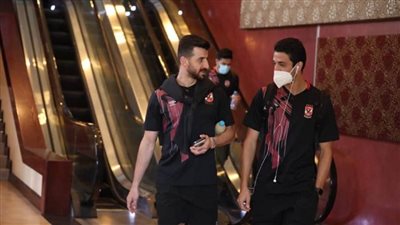 عاجل | بالصور | بعثة الأهلي تغادر فندق الإقامة في طريقها إلى ملعب مباراة صن داونز