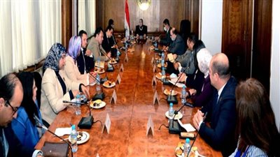 وزيرة التجارة: حريصون على التواصل مع كافة القوى السياسية لتحقيق مستهدفات خطة الحكومة 