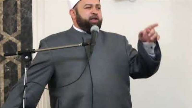 الشيخ يسري عزام
