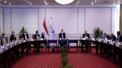 بالصور | مدبولي: الدولة اتخذت خلال الفترة الماضية خطوات كبيرة لدفع العمل بالمشروعات الجاري تنفيذها بالمنطقة