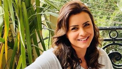 النجمة نور: أتمنى تقديم 