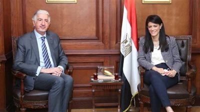 بالصور | لتنفيذ برنامج بـ 1.1 مليار دولار.. 