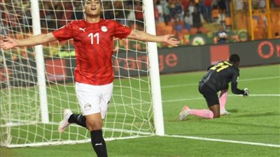 مصطفى محمد يقود المنتخب الأولمبي للتقدم على جنوب إفريقيا في الشوط الأول