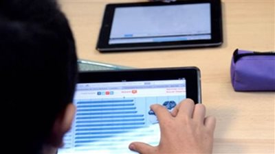 عاجل | تخصيص لجانا خاصة للطلاب المصابين بكورونا.. الحكومة ترد