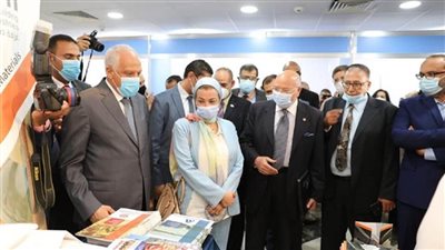 بالصور | وزيرة البيئة: القيادة السياسية وجهت بوضع الاستدامة ودمج البعد البيئي في قلب عملية التنمية