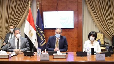 وزيرا السياحة والاتصالات يتابعان الموقف التنفيذي لمشروعات التحول الرقمي لوزارة الآثار