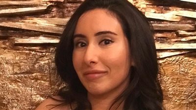 الشيخة لطيفة تظهر في صورة على انستجرام من مطار مدريد الدولي