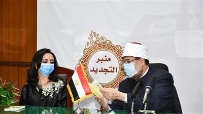 بالصور | وزير الأوقاف: عمل الواعظات والراهبات في خدمة الوطن تجربة مصرية فريدة