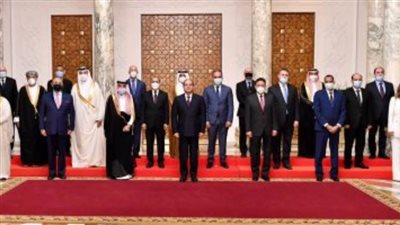 الرئيس السيسى: مصر اتخذت قرارا بالمضي فى مسارى مكافحة الإرهاب والبناء والتعمير