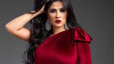 محمد فاروق يكتب كلام في سرك: ياسمين عبد العزيز بالراحة علي نفسك