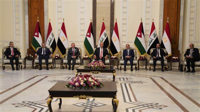 الرئيس العراقي يقيم مأدبة غداء تكريمًا للسيسي وملك الأردن