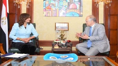 بالصور | وزيرة الهجرة تستقبل السفير اليوناني بالقاهرة (تفاصيل)