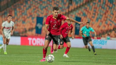 محمد شريف يقود هجوم الأهلي لمواجهة سموحة في الدوري 