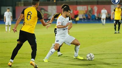 التعادل الإيجابي يحسم الشوط الأول بين بيراميدز والإنتاج الحربي