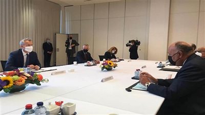 بالصور | وزير الخارجية يلتقي سكرتير عام حلف شمال الأطلنطي