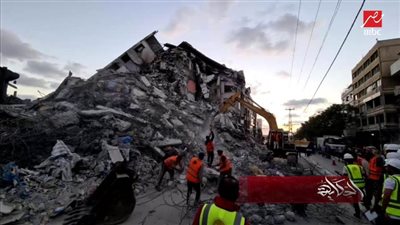 الطواقم المصرية تسلم أرض برج الجلاء في غزة للأشغال الفلسطينية بعد إزالة الركام (صور)