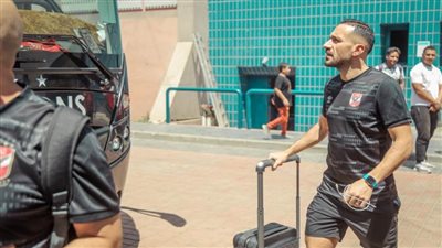 بعثة الأهلي تصل إلى المغرب لمواجهة كايزر تشيفز في نهائي دوري الأبطال