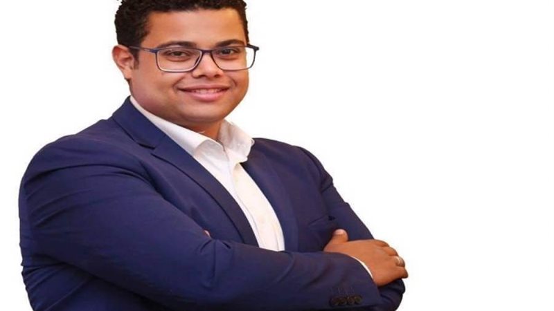 أ. مصطفى عادل درة