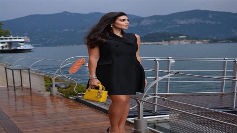ياسمين صبري بإطلالة