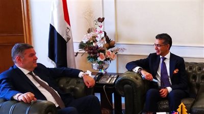 بالصور | وزير قطاع الأعمال العام يبحث مع 