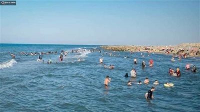 إنقاذ 100 شخص من الغرق بمصيف بلطيم بكفر الشيخ خلال ثالث أيام العيد