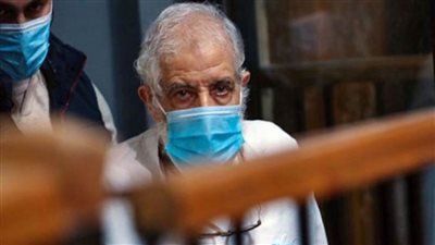 محاكمة محمود عزت في قضية 