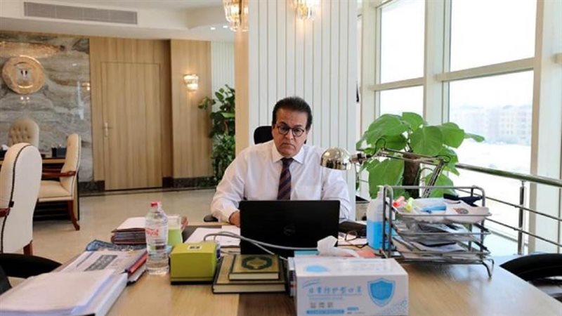الدكتور خالد عبدالغفار