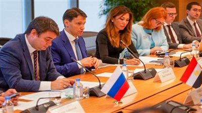 بالصور | اتفاقية جديدة لتوسيع نطاق عمل المنطقة الصناعية الروسية ليشمل شرق بورسعيد والعين السخنة