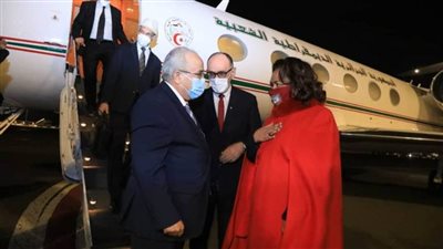 وزير خارجية الجزائر يصل السودان قادمًا من إثيوبيا