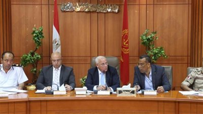 محافظ بورسعيد يتراس جلسة اعمال المجلس التنفيذي بمحافظة بورسعيد