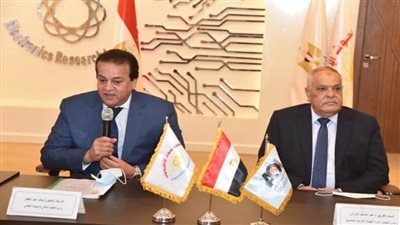 بالصور | د. خالد عبدالغفار يشهد توقيع بروتوكول بين 