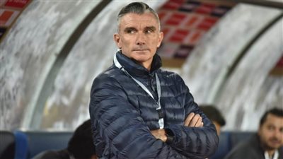 لهذا السبب.. كارتيرون يدرس إجراء تغييرات في تشكيل الزمالك أمام الإسماعيلي