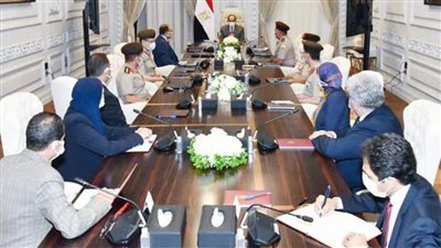 السيسي يتابع موقف تنفيذ ساحة الشعب والنصب التذكاري بالعاصمة الإدارية 