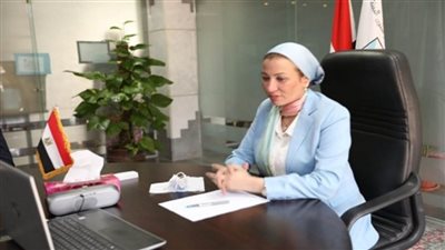 وزيرة البيئة تترأس لجنة مشروع إعادة التوزان البيئي لبحيرة قارون 