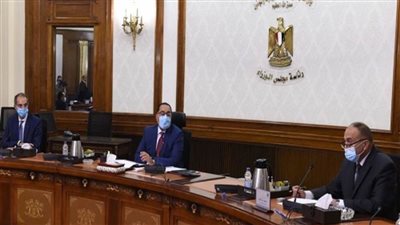 بالصور | رئيس الوزراء يتابع الخطوات التنفيذية لمنظومة التحول الرقمي