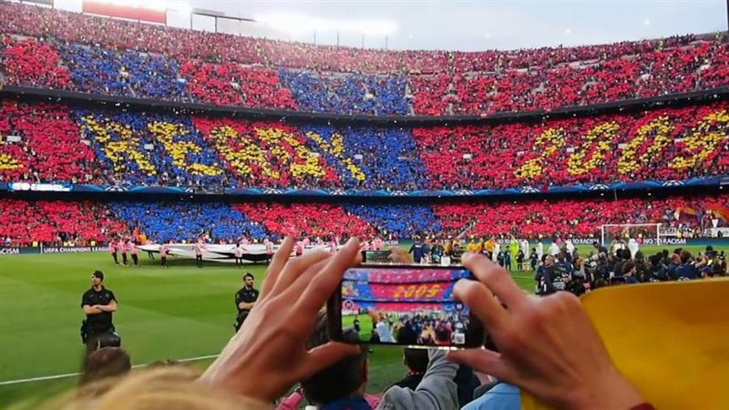 برشلونة