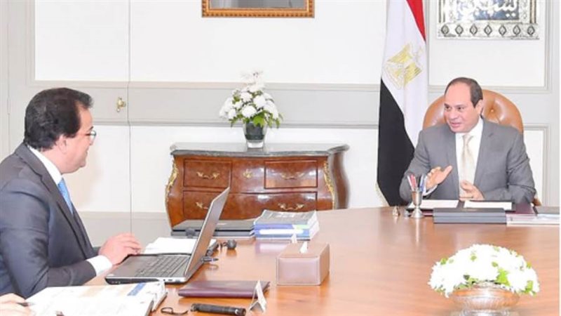 الرئيس السيسي مع