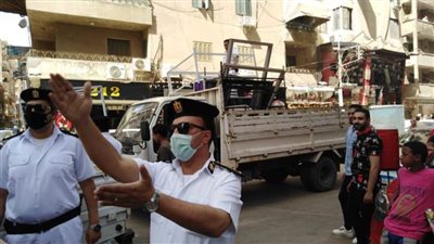شرطة المرافق تكثف حملاتها لإزالة الإشغالات من شوارع وميادين الجيزة