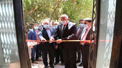 وزير الزراعة يفتتح أعمال تطوير معمل تحليل التربة بهيئة التعمير والتنمية